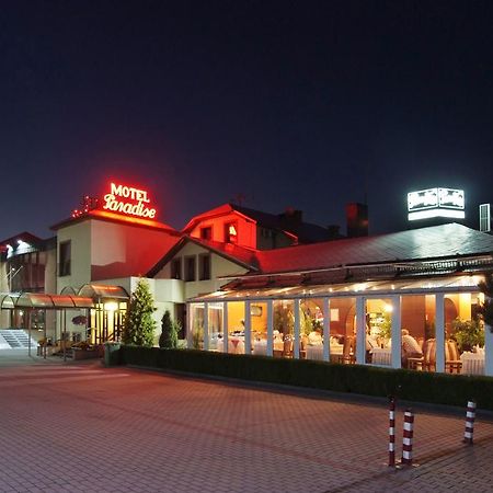Motel Paradise Тожим Экстерьер фото